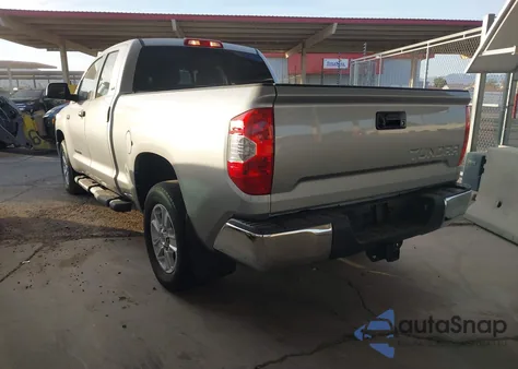 2014 Toyota Tundra Sr5 5.7L V8 z USA, uszkodzony, nr VIN 5TFRY5F19EX155898